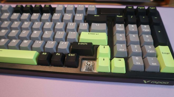 绿机械键盘测评：客制化与性价比的完美平衡ky开元棋牌雷柏V700DIY-98黑灰(图8)