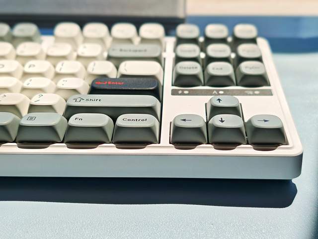 K加持:SKN青龙87机械键盘开元棋牌app国风设计+双8(图9) K加持:SKN青龙87机械键盘开元棋牌app国风设计+双8(图9)